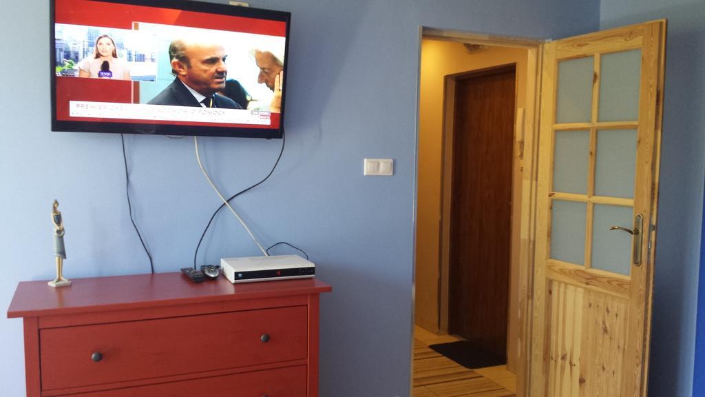 Studiospanie Studio Kapitana Z Balkonem Na Parterze Gdańsk Kültér fotó